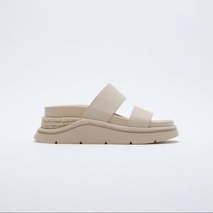 NWT. Zara Ecru Chunky Sport Sandals. Size 6,5.